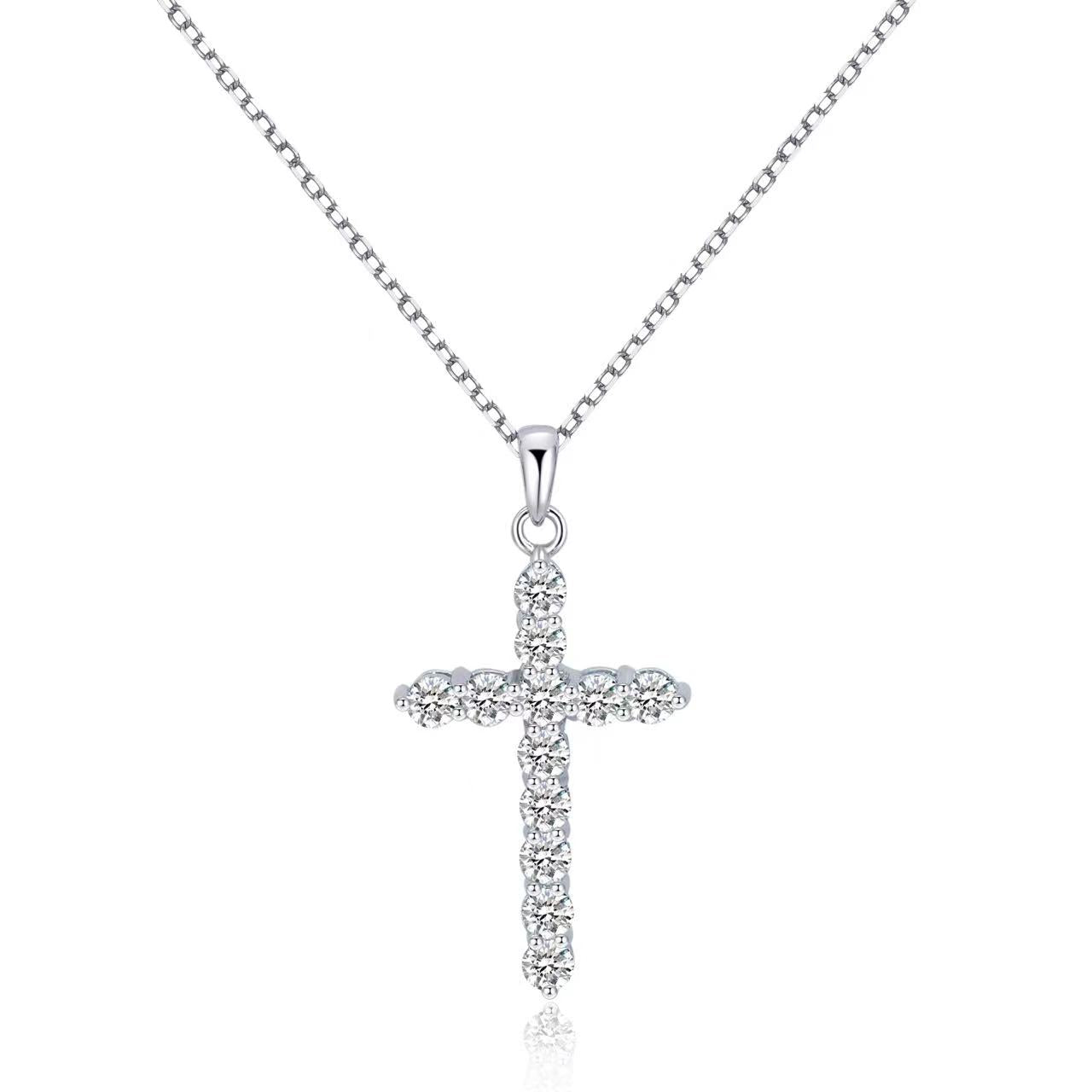 【#19】(Cross)925 Sterling Silver Moissanite necklace