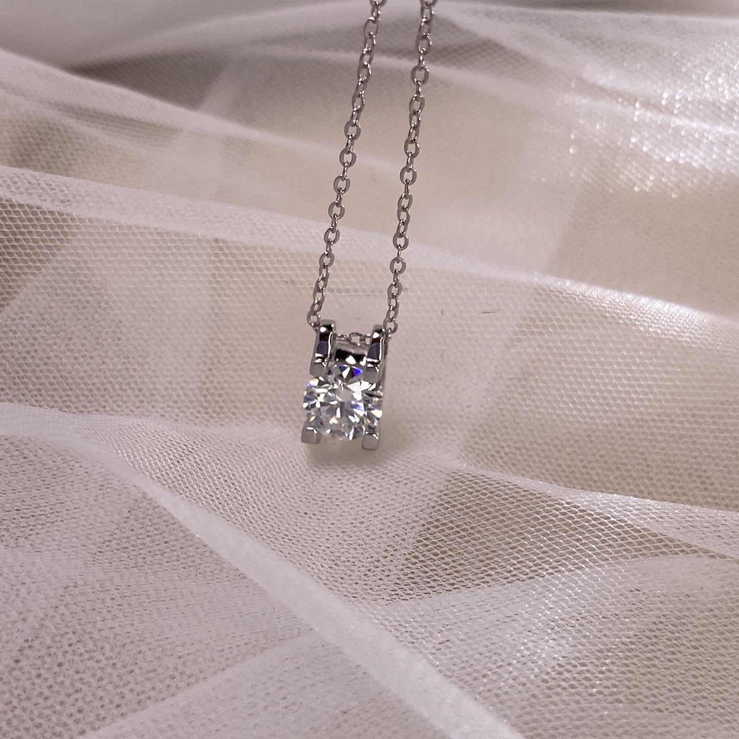 【#21】(ヴィエンネックレス)925スターリングシルバーモアッサナイトネックレス