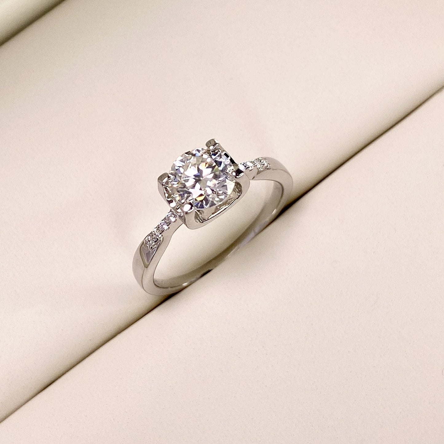 【#20】(Vien)925 Sterling Silver Moissanite rings