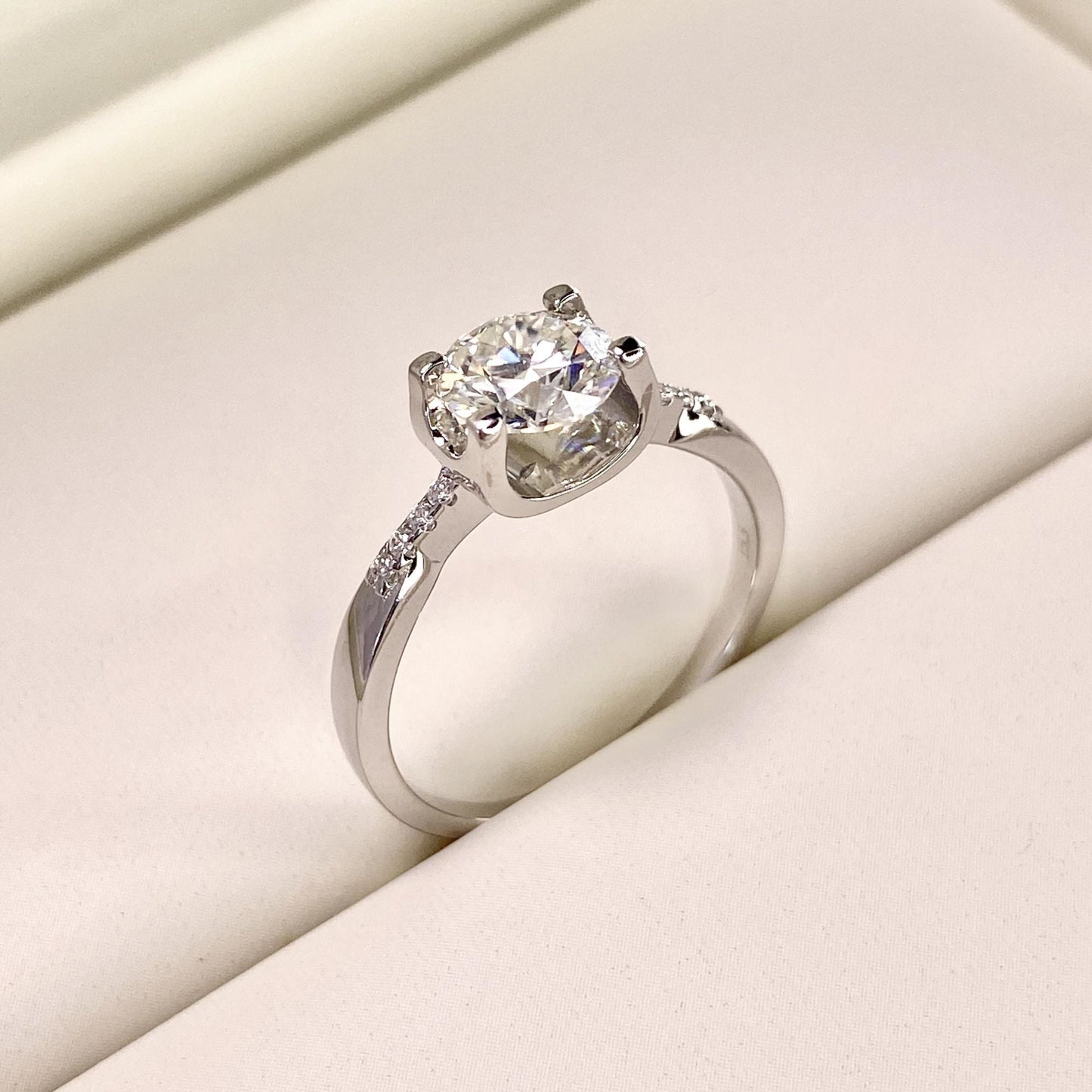 【#20】(Vien)925 Sterling Silver Moissanite rings