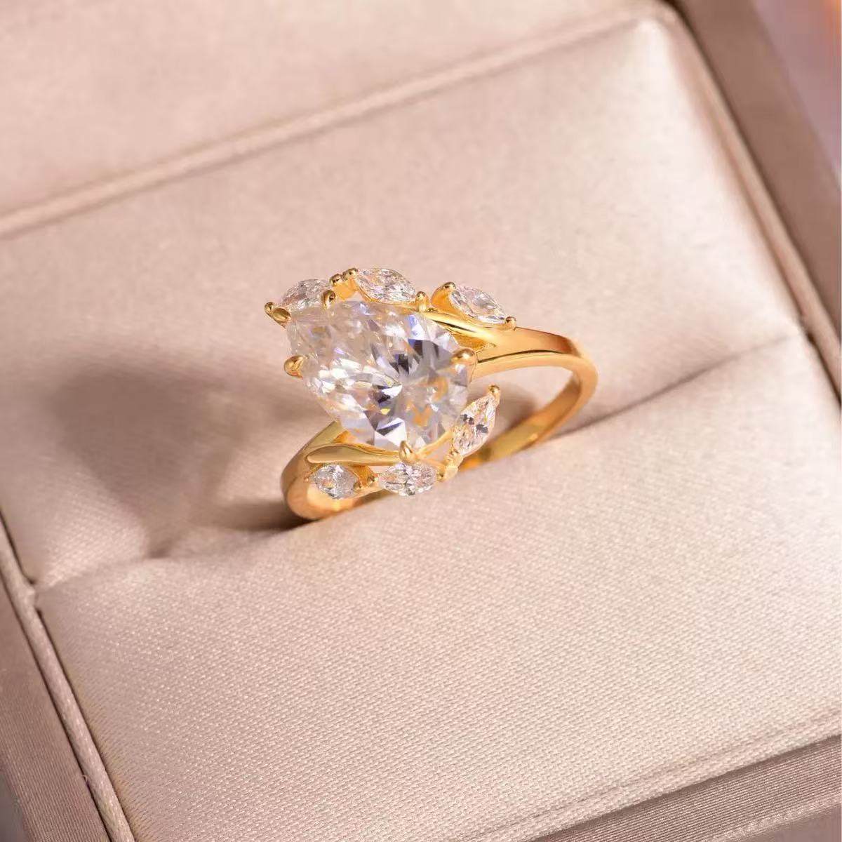 【#530】(Opal)925 Sterling Silver Synthetic Moissanite Ring
