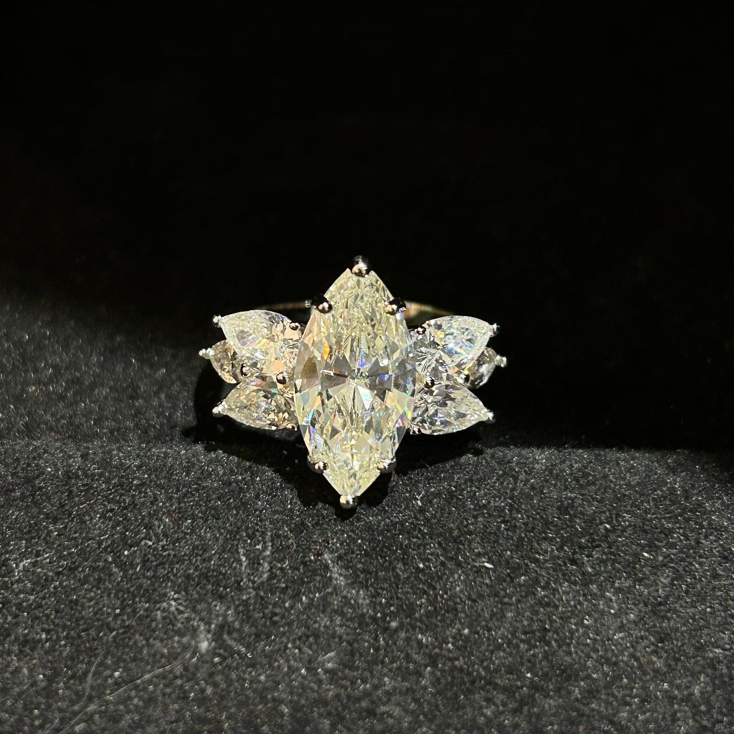 【#535】(Arvin) 925 Sterling Silver Synthetic Moissanite Ring
